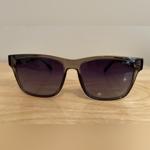 Authentic Guess Sunglasses GU7865 main image 4